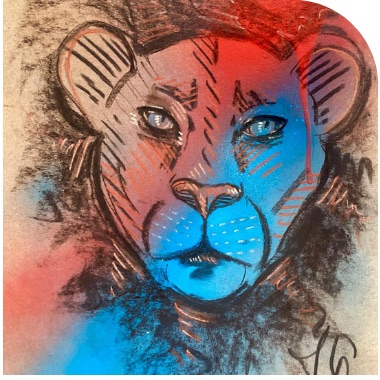 Lionne au fusain et spray bleu et rouge